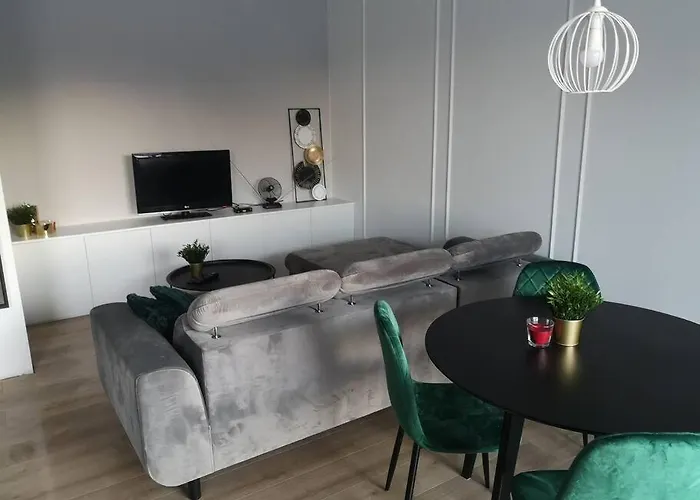 Apartament Przy Uniwersytecie Kopcinskiego 15 Appartamento Łódź