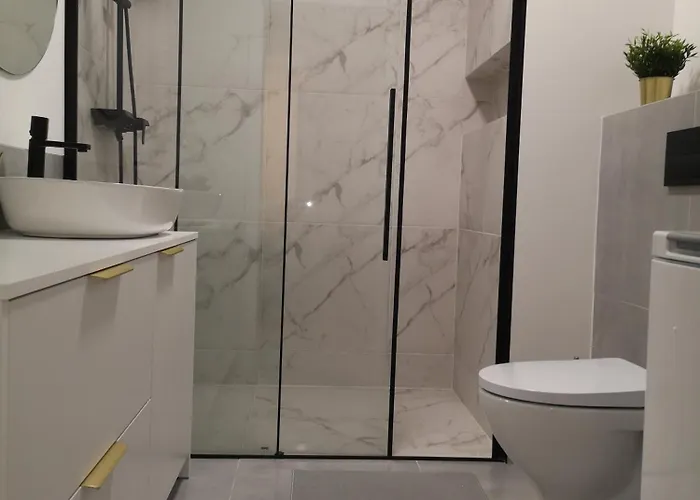 Apartament Przy Uniwersytecie Kopcinskiego 15